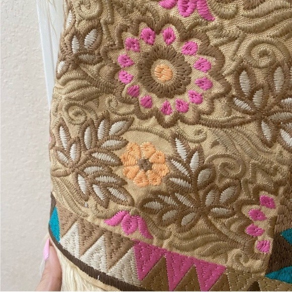 Spell and the Gypsy Rue Embroidered Vest Size Medium New with tags - Picture 7 of 9